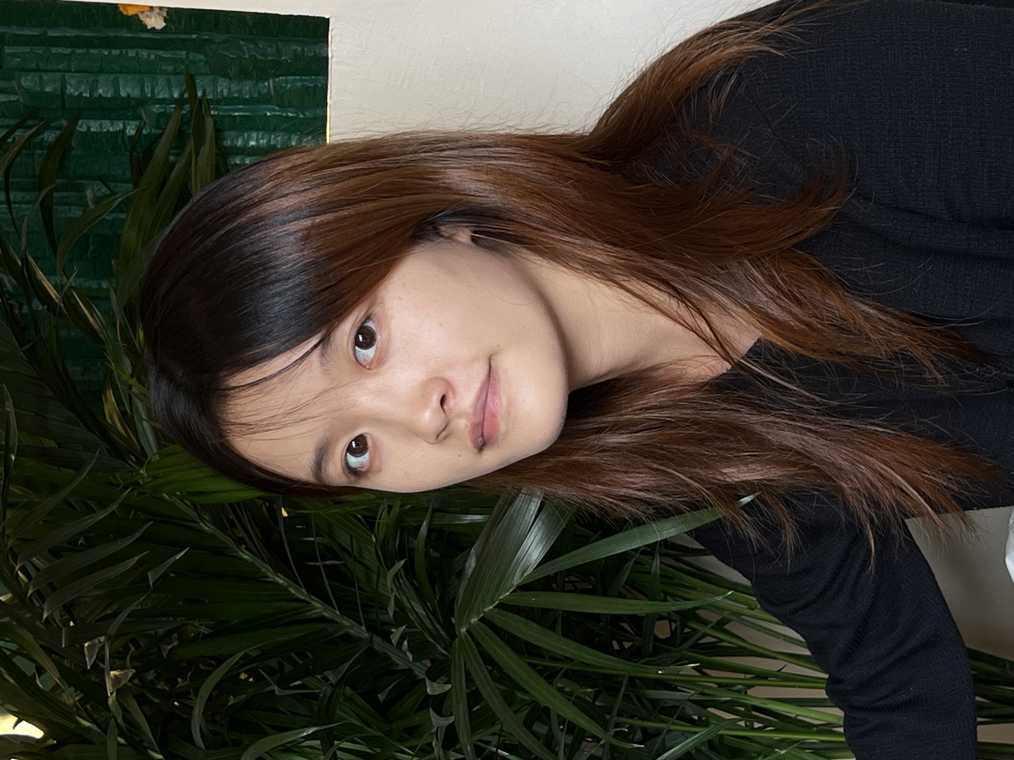 Professional portrait of Jorlin Shi